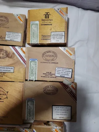 8 Cajas de Puros Vacías Diferentes
