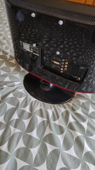 Monitor y TV LG 19 TDT