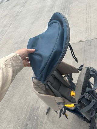 Maleta porta bebé trekking