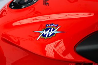 MV AGUSTA BRUTALE 800 ROSSO -A2-