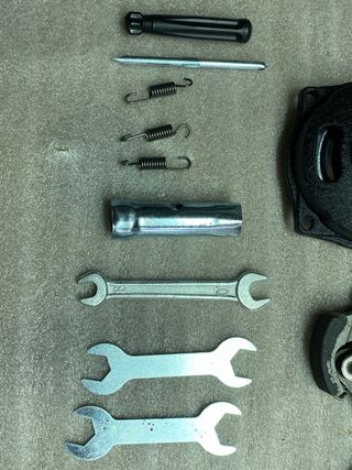 Campana y embrague minimoto + muelles y herramient