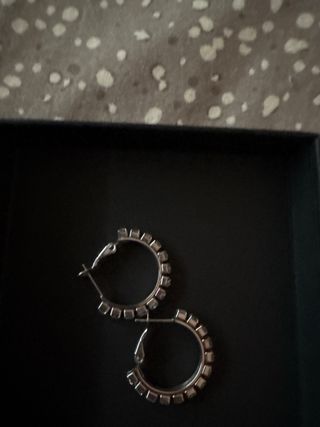 Orecchini cerchio zirconi acciaio