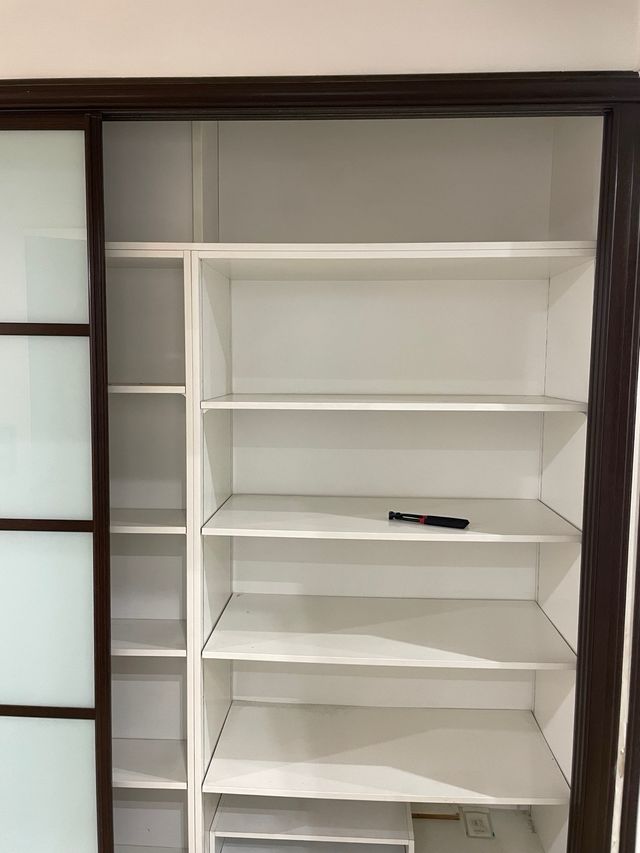 Armario empotrado wengue 3 puertas correderas