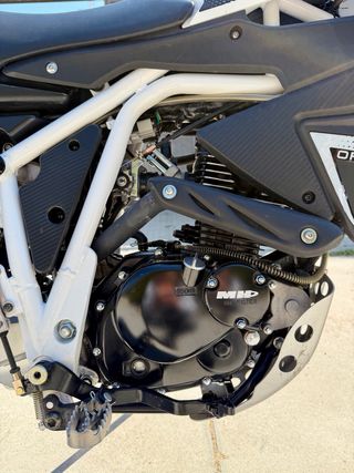 Motorhispania MHX 125