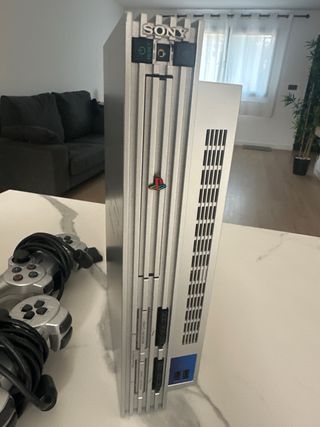 Consola PS2 Fat Gris + 2 Mandos + Juegos