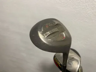 Set di mazze da golf Callaway e TaylorMade