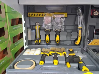Kit de pintura y herramientas