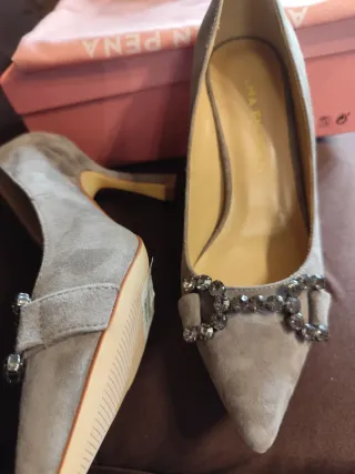 Zapatos Alma en Pena grises sin estrenar