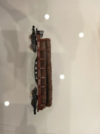 Locomotora 269, vagón mercancía, grúa y vagón