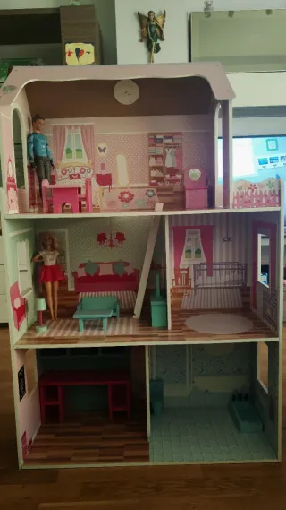 Casa de muñecas Barbie con muebles