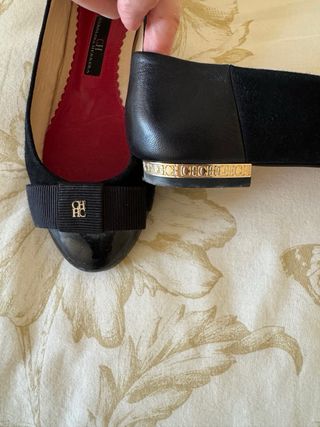 Bailarinas CH Negras Piel Charol y Lazos