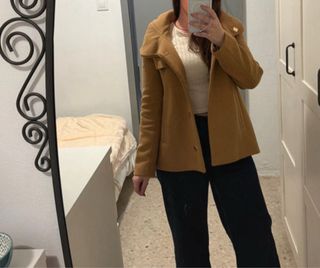 Abribgo en color camel. S.