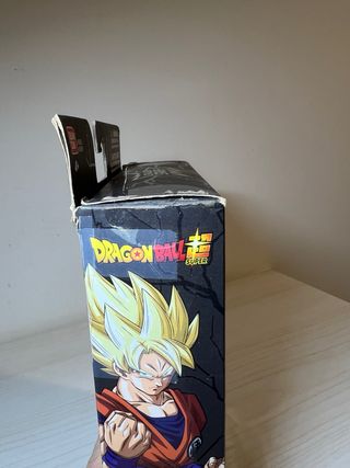 Dragon Ball Super Saiyan Goku Figura