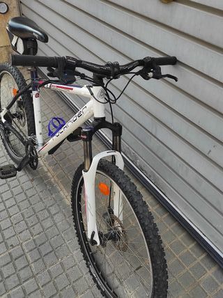 Bicicleta Montaña Rockrider 5.3 Frenos Disco