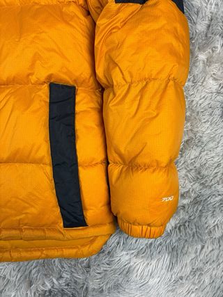 The North Face Puffer 700 Amarillo Negro Hombre