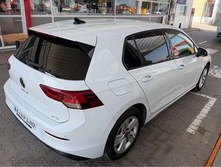 Volkswagen Golf 2021