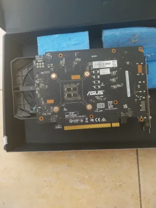 Tarjeta Gráfica ASUS GTX 1650 4GB