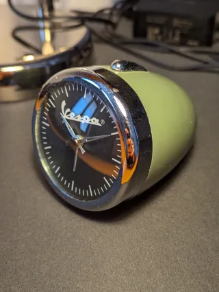Orologio sveglia Vespa stile faro fanale anteriore