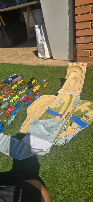 Lote de coches de juguete