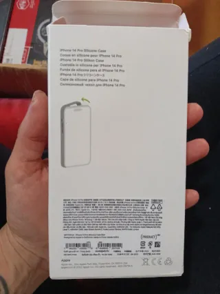 Funda Silicona Roja iPhone 14 Pro MagSafe