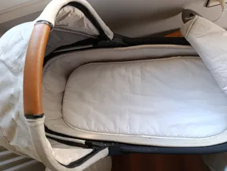 Capazo Mutsy para cochecito
