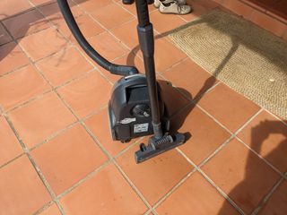 Aspiradora LG potente con cable
