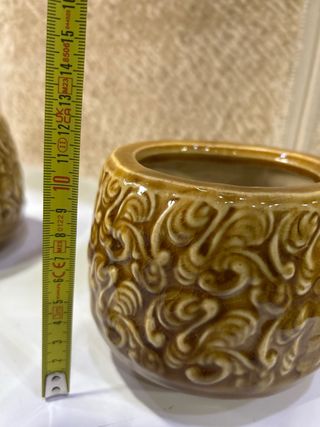 Lote 3 macetas cerámica con relieve