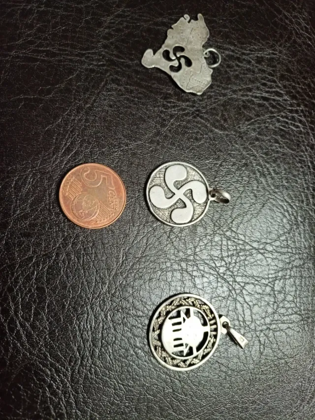 3 Colgantes Plata Ley Euskalerria