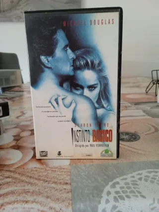 Instinto Básico VHS terror Sharon Stone