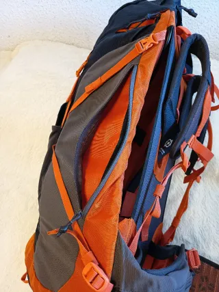 Mochila Quechua Forclaz Air+ 40L Senderismo