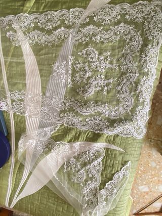 Pack completo fallera niña y chaleco a conjunto.