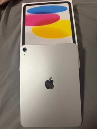 Apple iPad 11ª Gen Plata