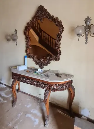 Recibidor antiguo madera y espejo