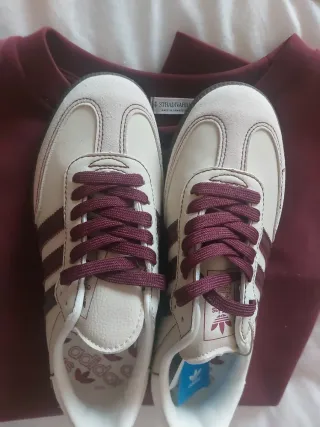 Adidas Samba Beige y Burdeos Talla 42
