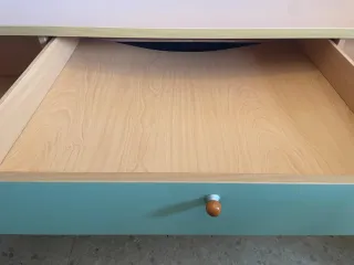 Cama nido con cajones de madera y cama baja