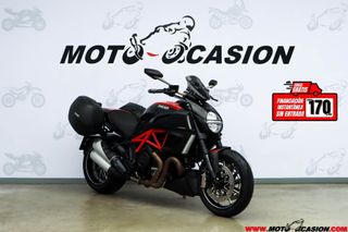 DUCATI DIAVEL CARBON
