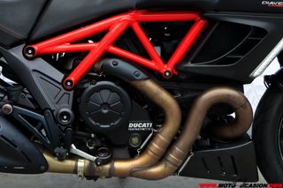 DUCATI DIAVEL CARBON