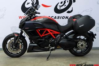 DUCATI DIAVEL CARBON