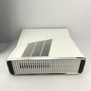 Microsoft Xbox 360 Slim console 4 gb con fifa 18