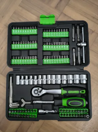 Maletín de herramientas 130 piezas