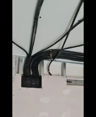 Electricidad, fontanería y mantenimiento