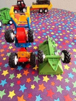 Tractor de juguete