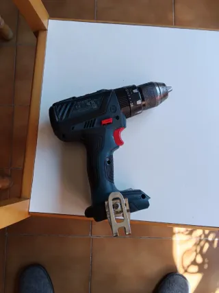 TALADRO BOSCH PERCUTOR PROFESIONAL GSB 18V-28