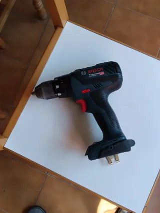 TALADRO BOSCH PERCUTOR PROFESIONAL GSB 18V-28