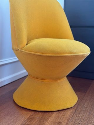 Butaca vintage retro mostaza años 70