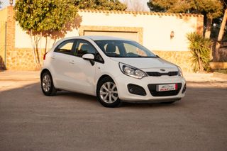 Kia Rio 1.2 CVVT 84CV Concept
