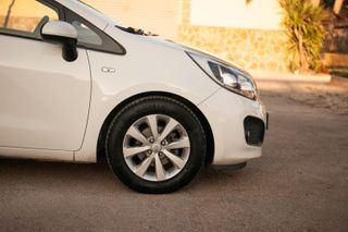 Kia Rio 1.2 CVVT 84CV Concept