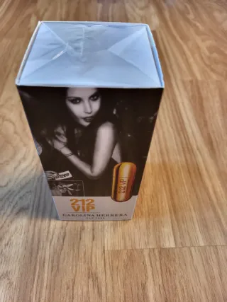 Perfume Carolina Herrera 212 VIP NYC 80ml