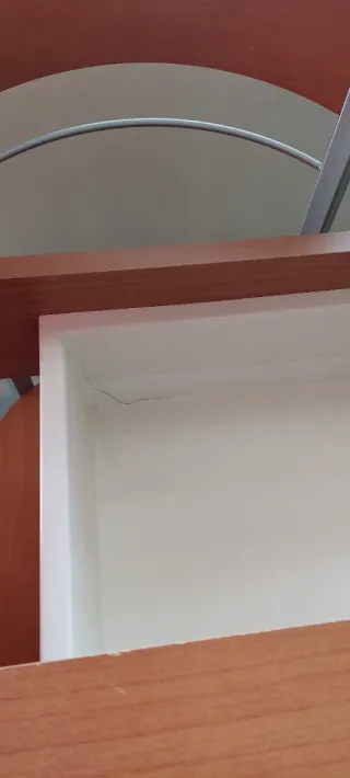 Mesa cocina extensible madera-cristal y 6 sillas