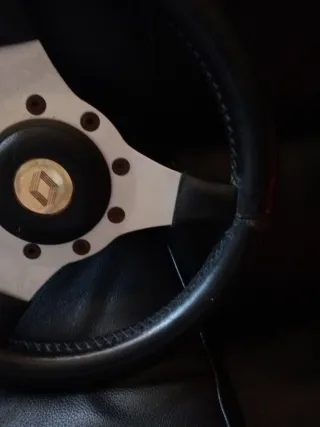 Volante Renault 5 Turbo Época con Piña